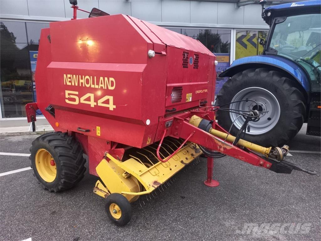 New Holland BR 544 원형 곤포기