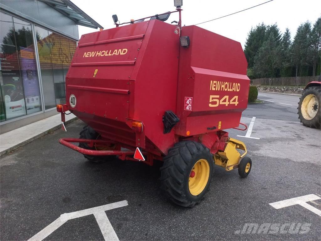 New Holland BR 544 원형 곤포기
