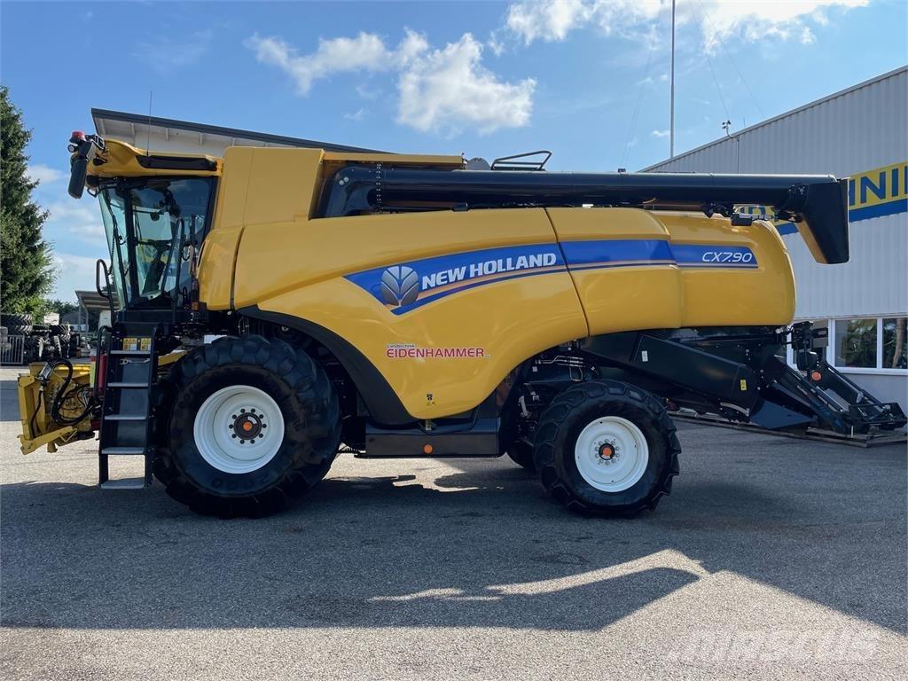 New Holland CX 7.90 콤바인 수확기