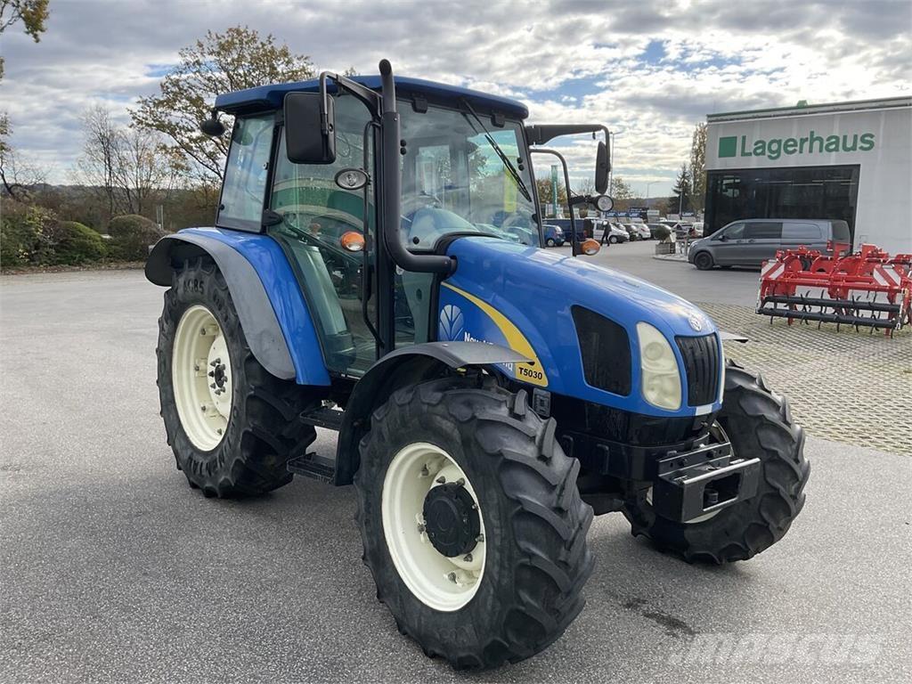 New Holland T 5030 트랙터