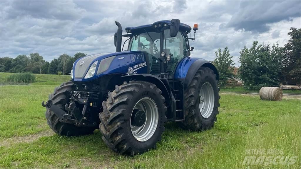 New Holland T7.315 트랙터