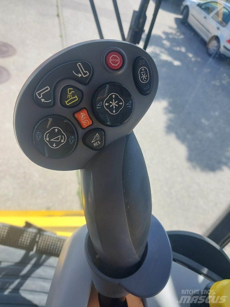 New Holland TC5070 콤바인 수확기