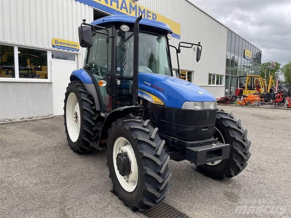 New Holland TD 5030 트랙터