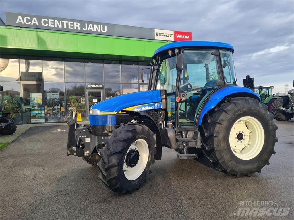 New Holland TD 5040 트랙터