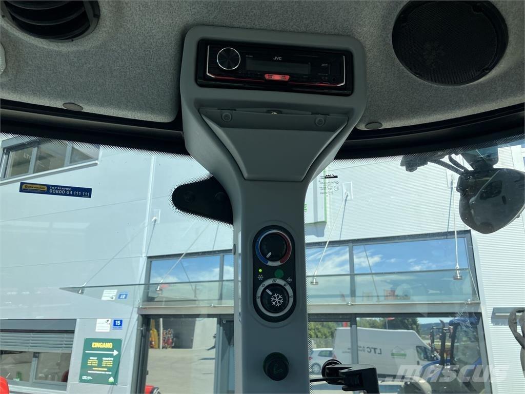 New Holland TD5.85 트랙터