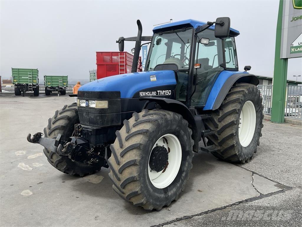 New Holland TM 150 트랙터