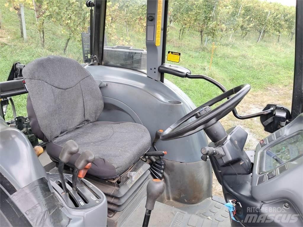 New Holland TN-D 70 트랙터