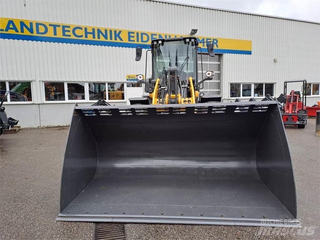 New Holland W 170 D  휠로우더