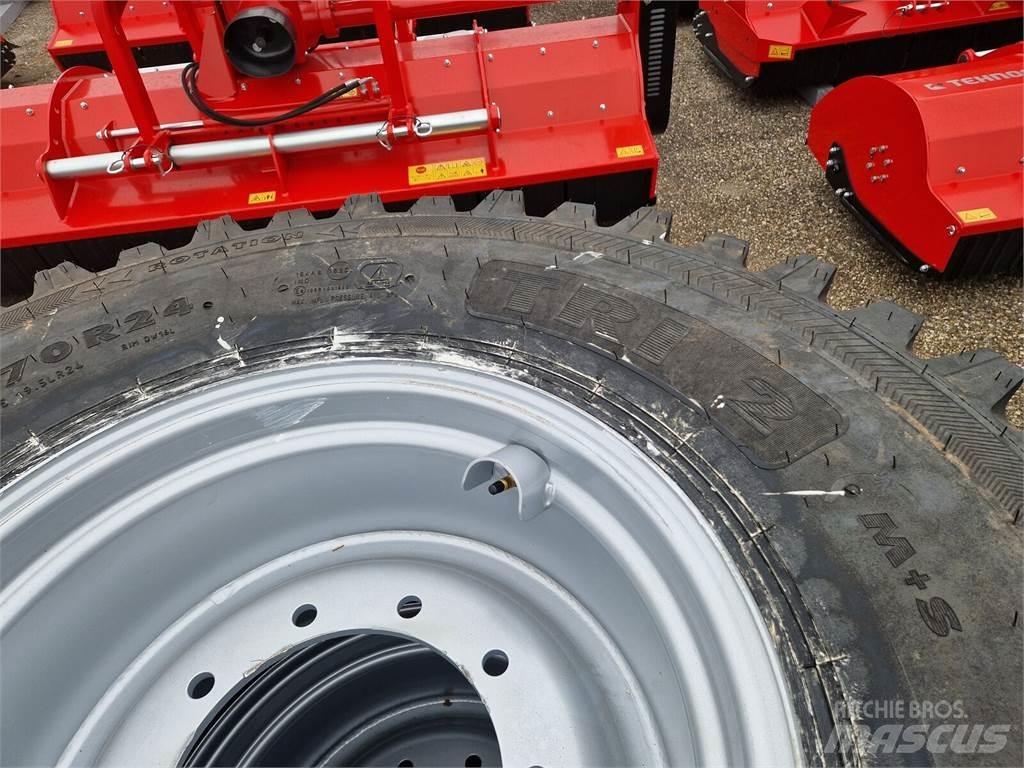 Nokian TRI 2 타이어, 휠 및 림