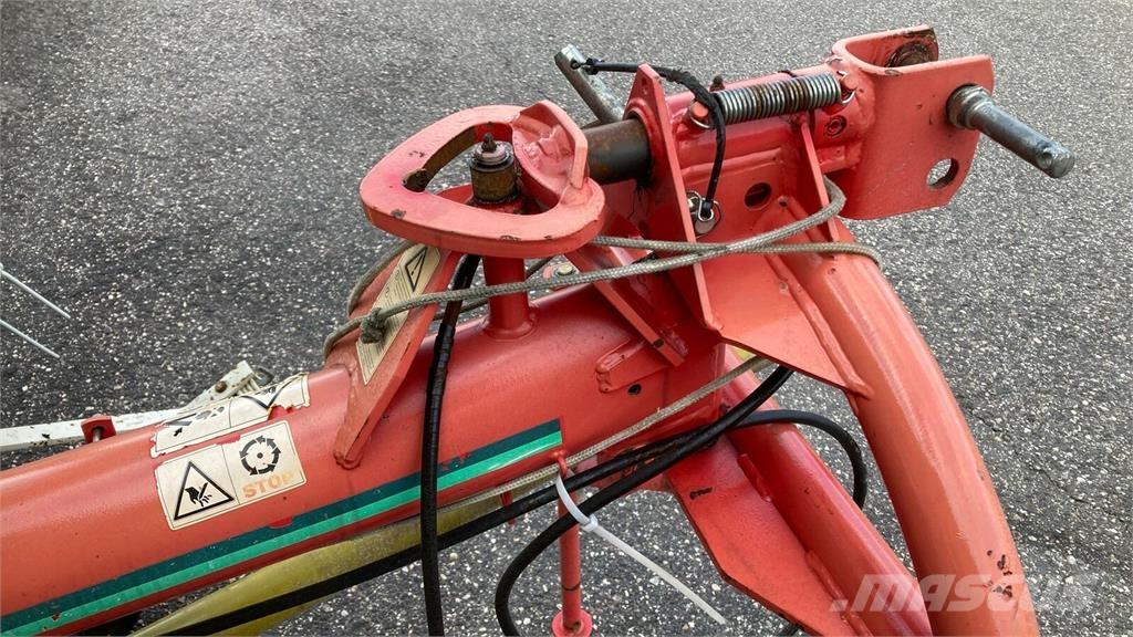 Pöttinger Hit 54N 갈퀴 및 테더