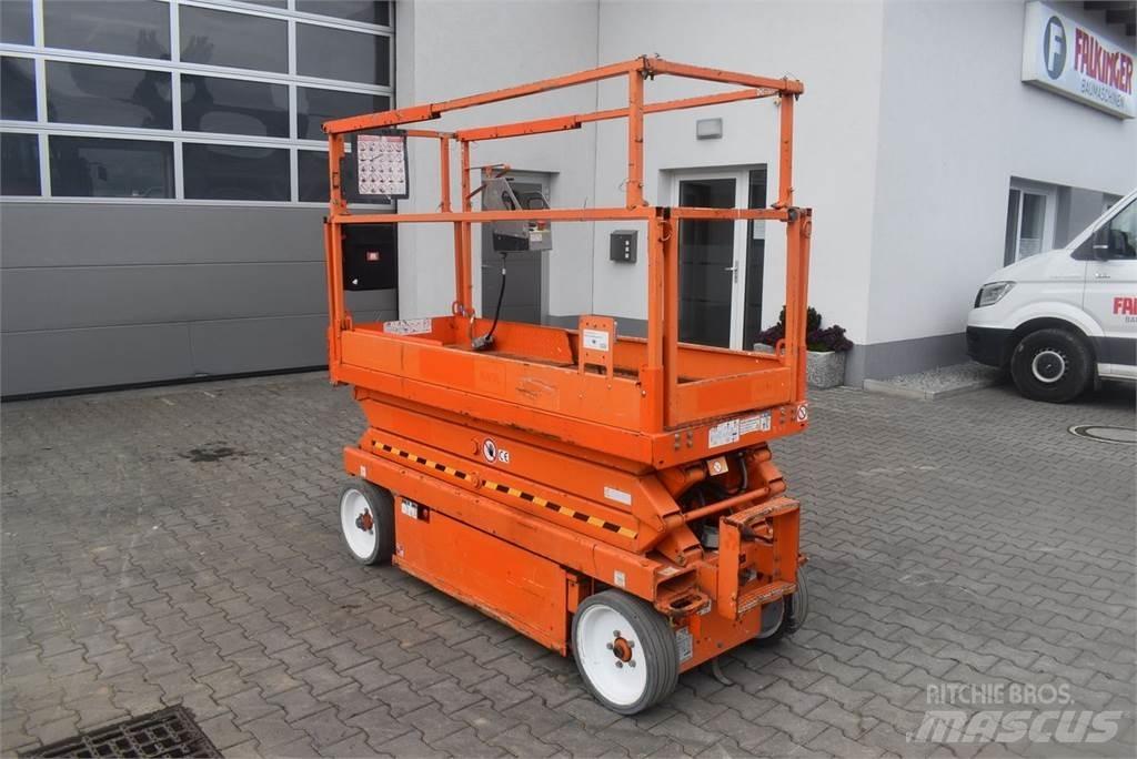SkyJack SJ III 3220 관절형 전동이동 리프트