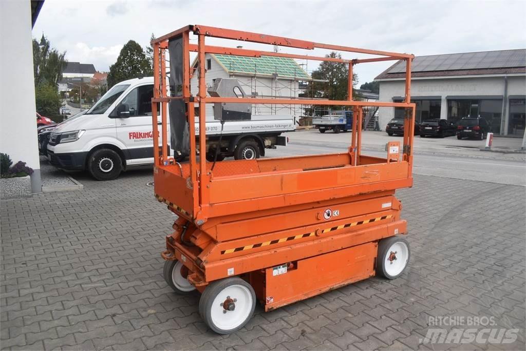 SkyJack SJ III 3220 관절형 전동이동 리프트