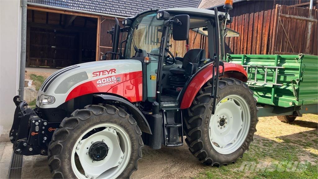 Steyr 4085 Kompakt 트랙터