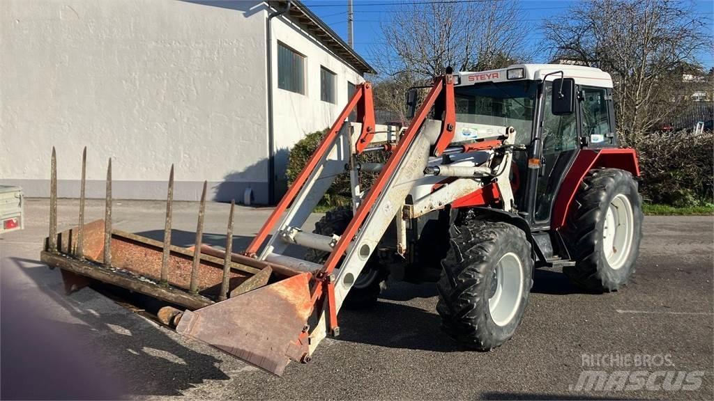 Steyr 958 트랙터