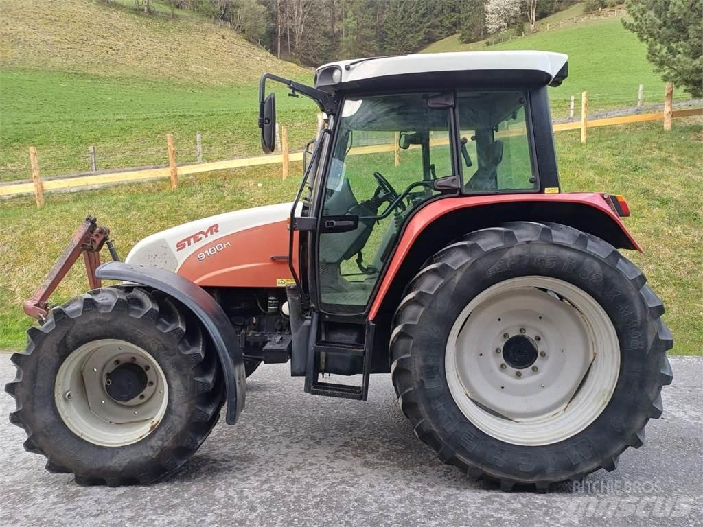 Steyr M 9100 트랙터
