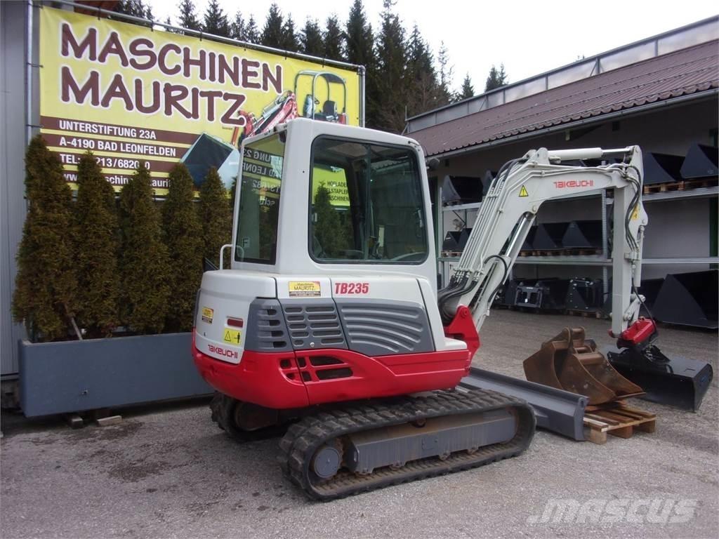 Takeuchi TB 235 소형 굴삭기 7톤 미만