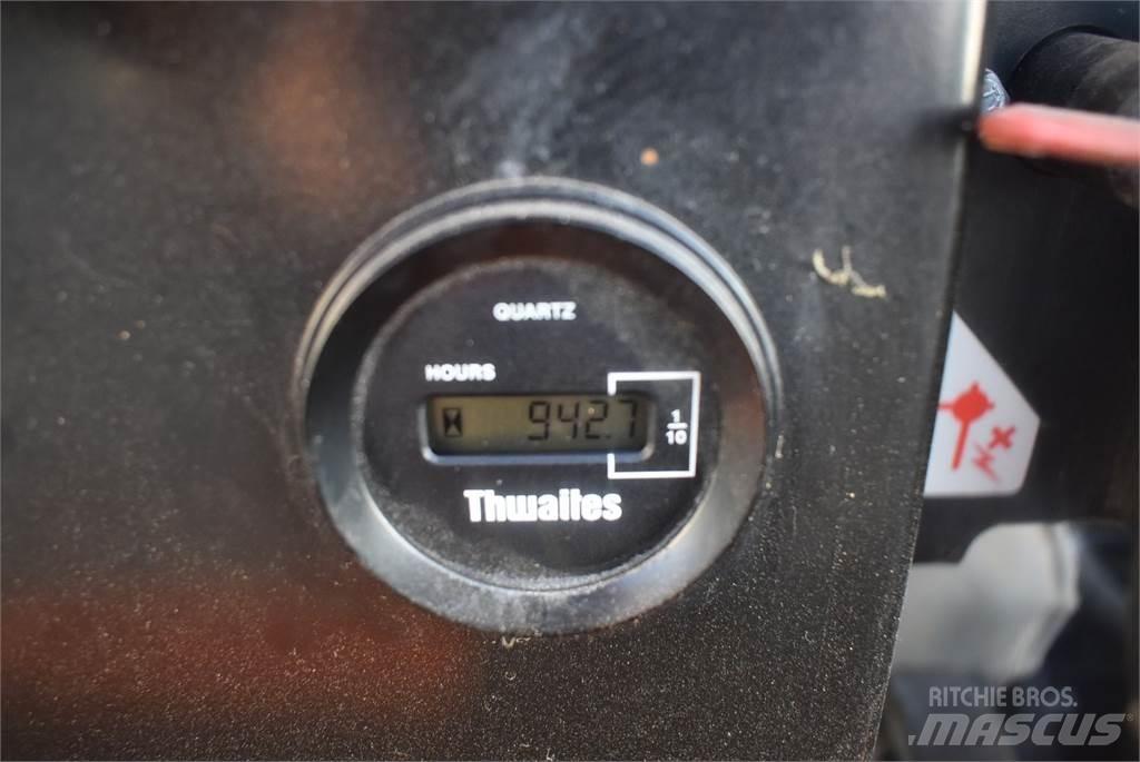Thwaites MACH 477 건설현장 덤프트럭