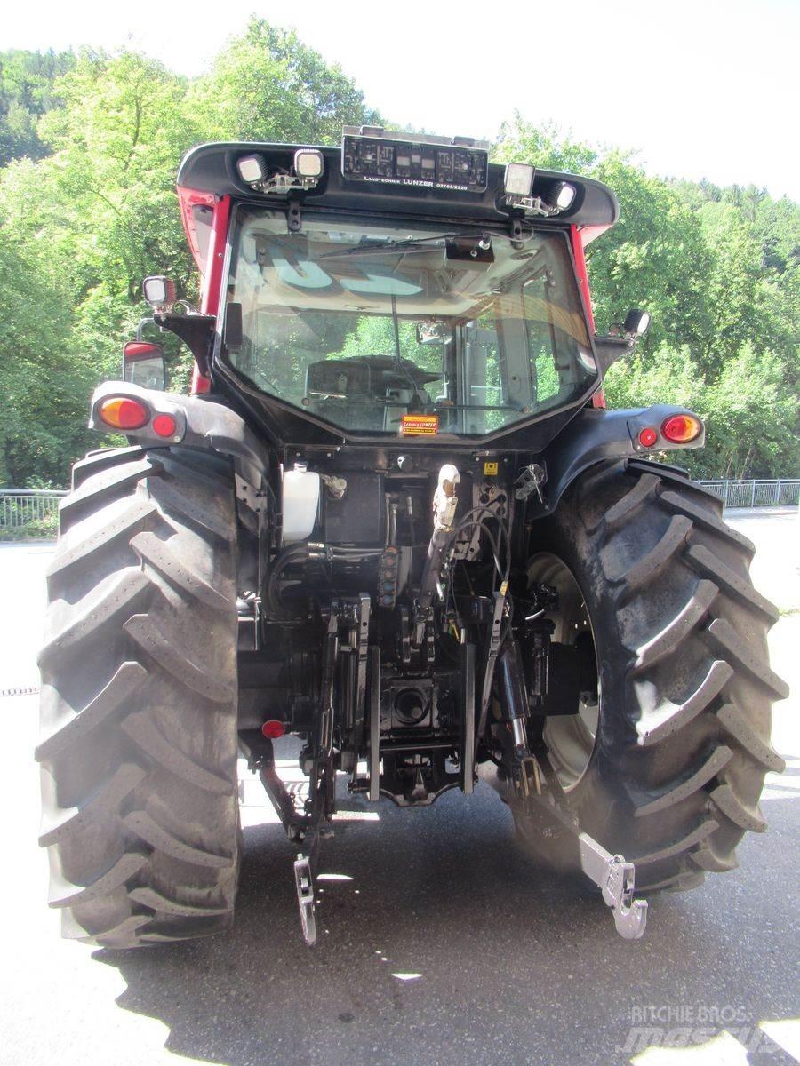 Valtra N 141 트랙터