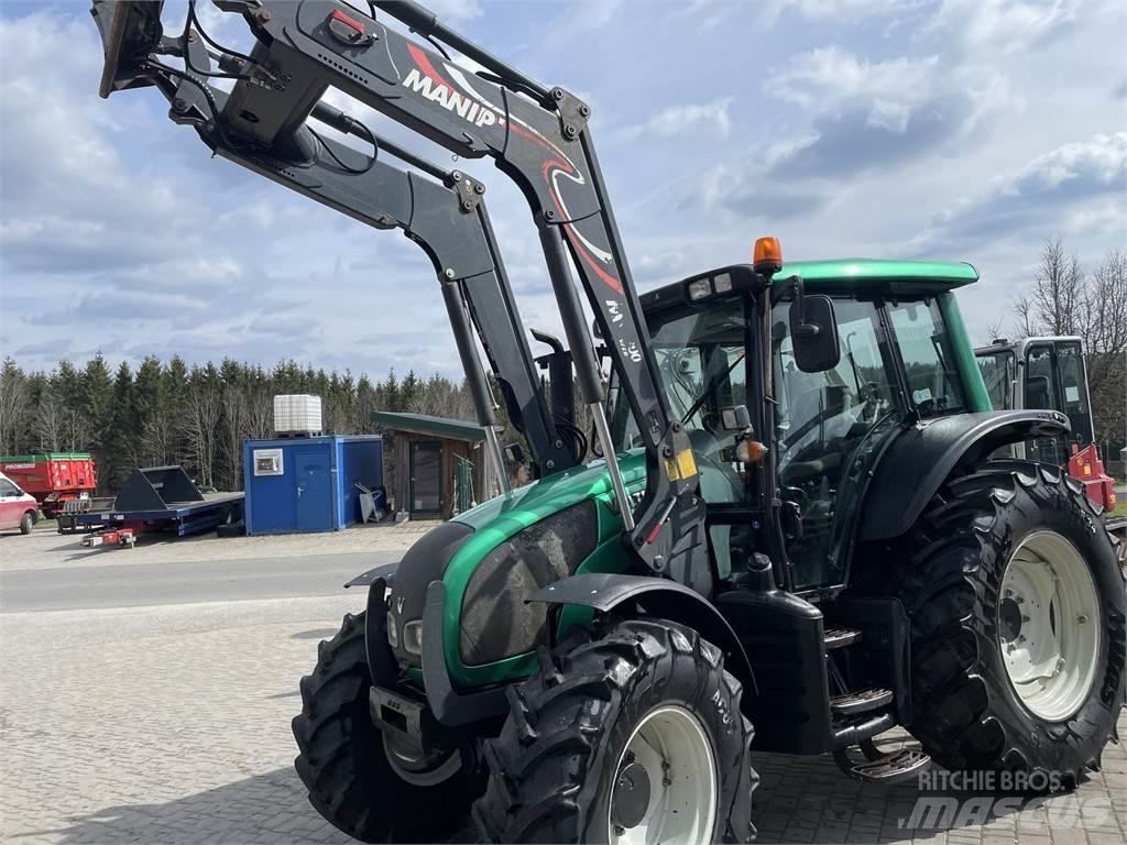 Valtra N 82 Hi-Tech 트랙터