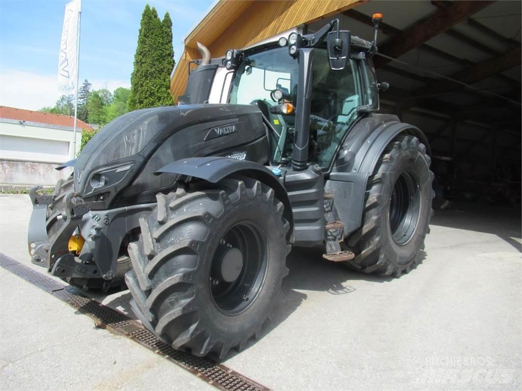 Valtra T 214 Direct 트랙터