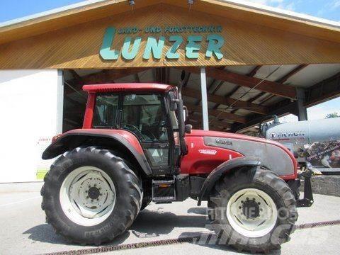 Valtra T130 트랙터