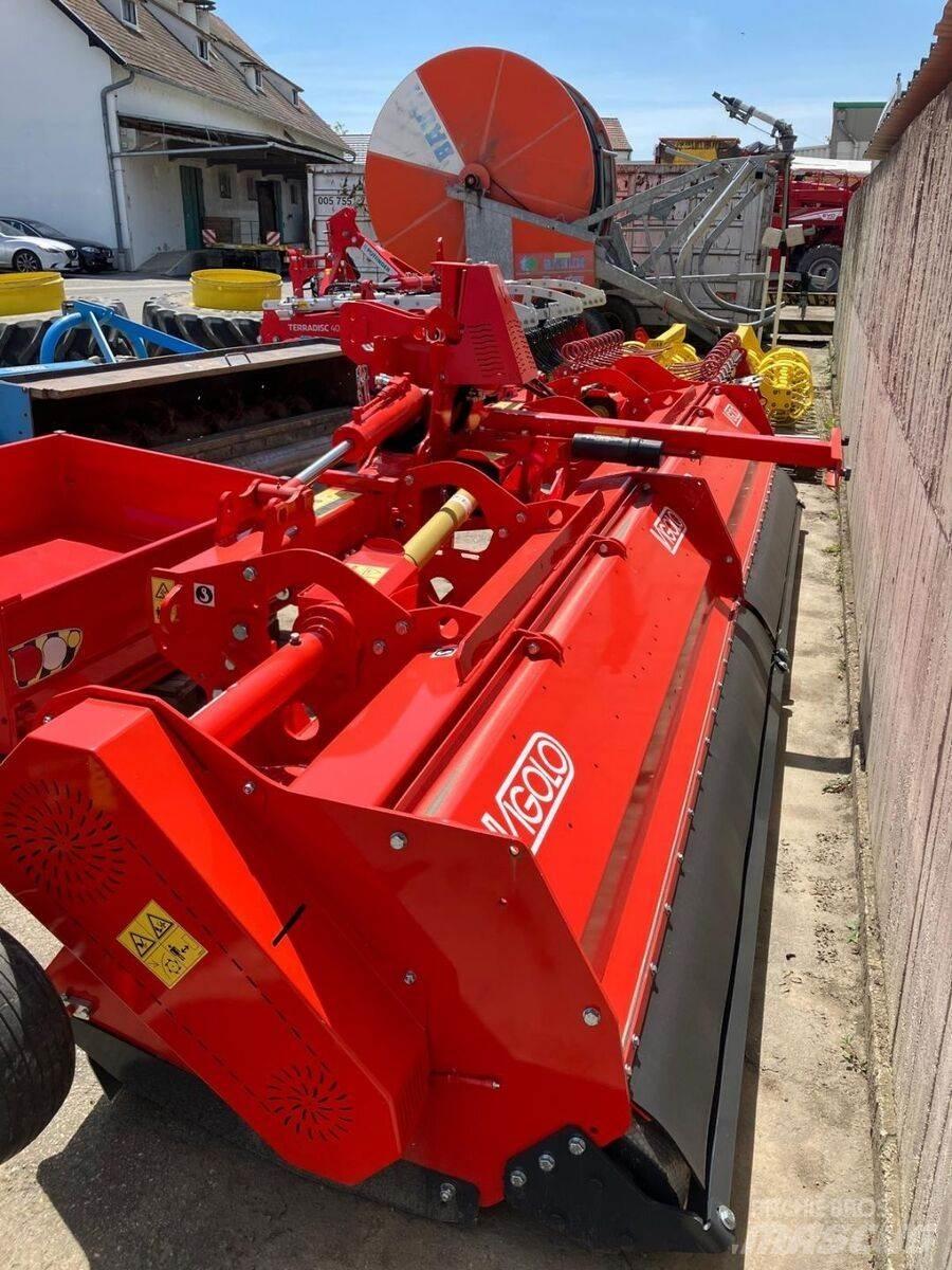  VIGOLO TST-V - 25 500 목장 제초기 및 토퍼