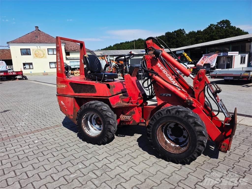 Weidemann 917 D/M 프론트 로더 및 굴착기
