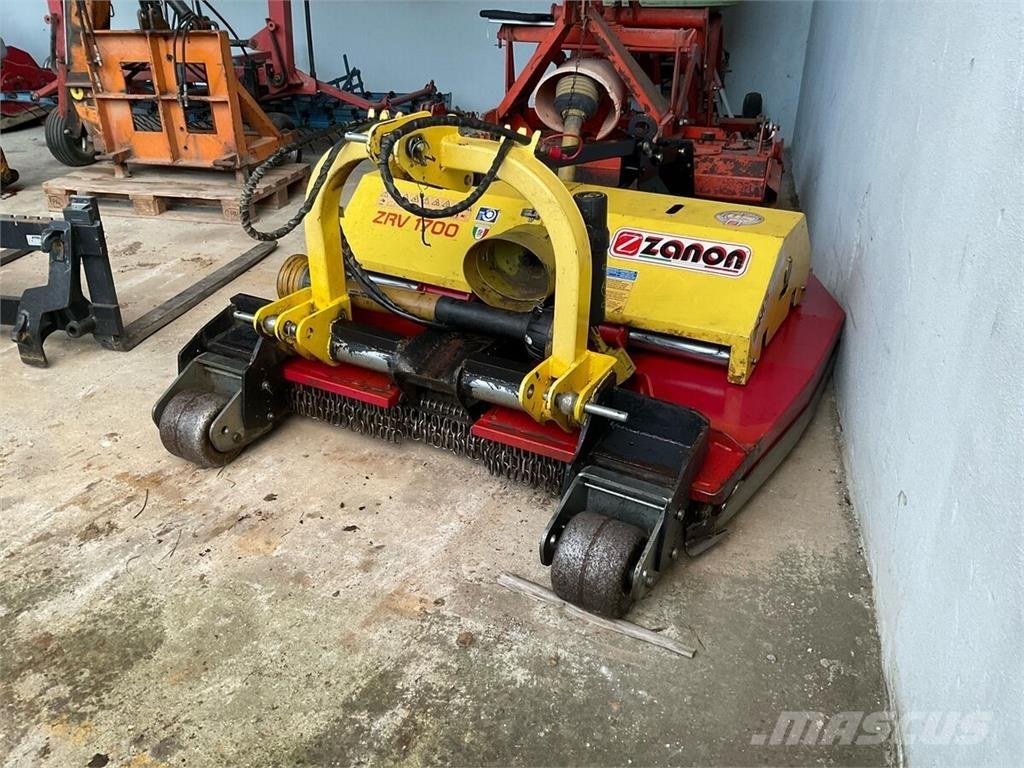 Zanon ZVR 1700 목장 제초기 및 토퍼