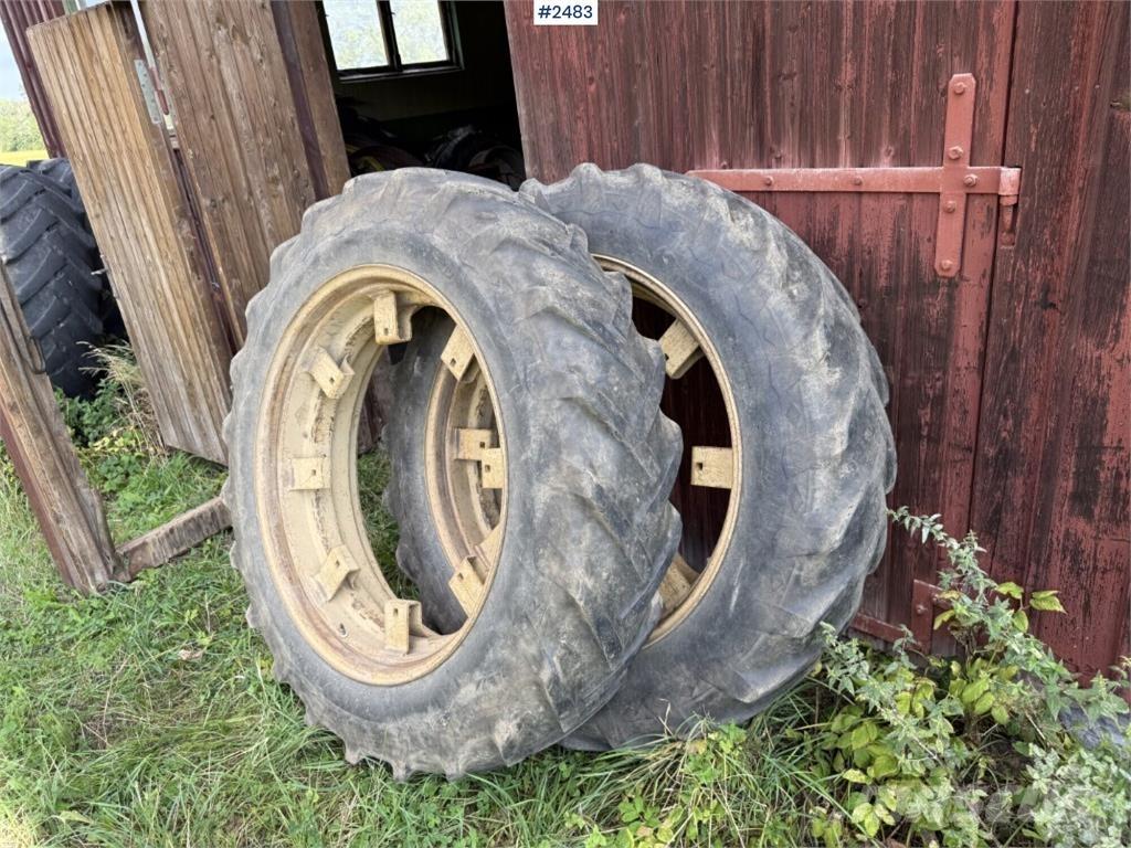 Goodyear 13.6-38 부속품