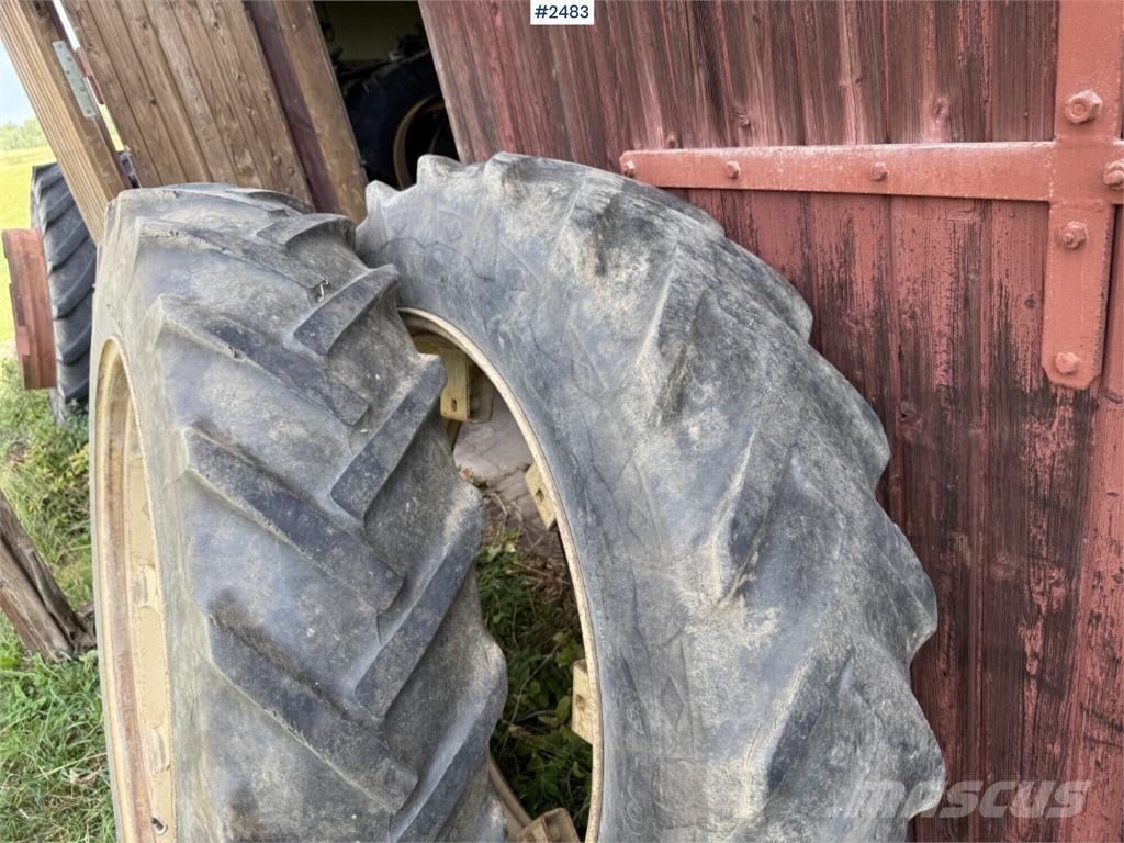 Goodyear 13.6-38 부속품