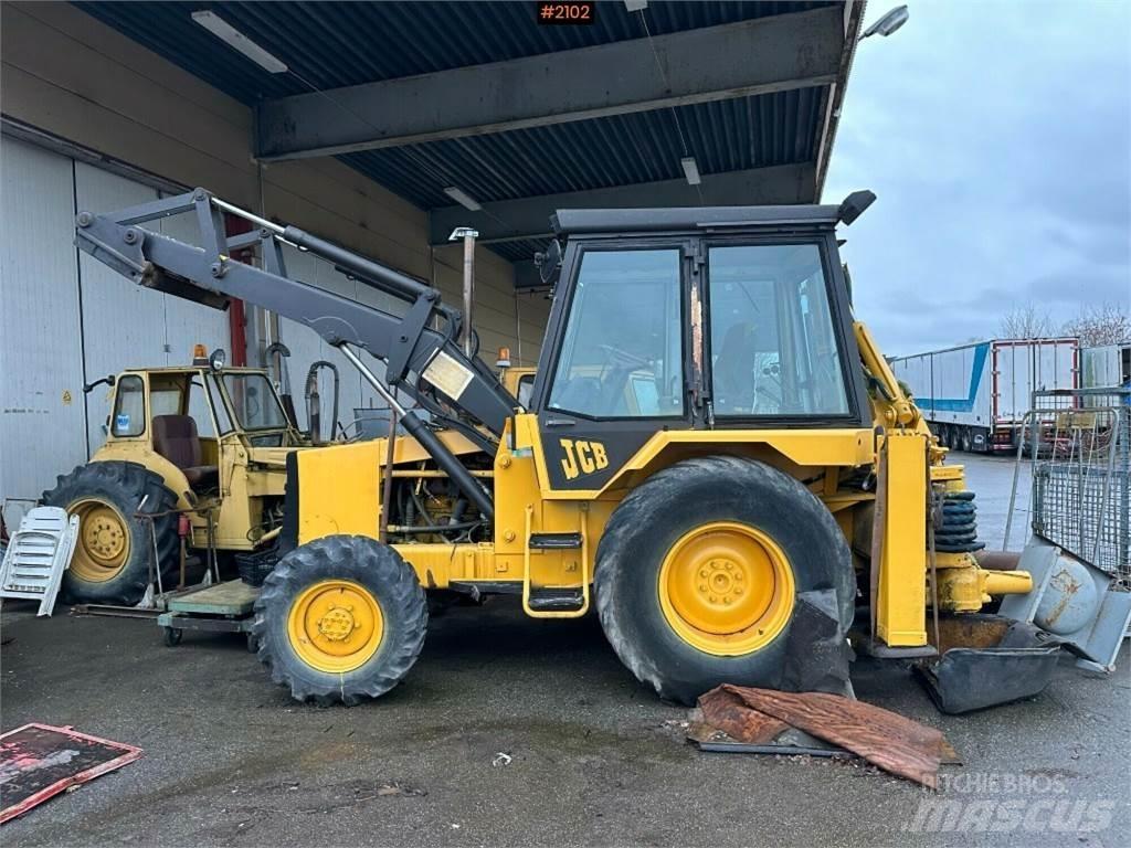 JCB 3D-4 트랙터