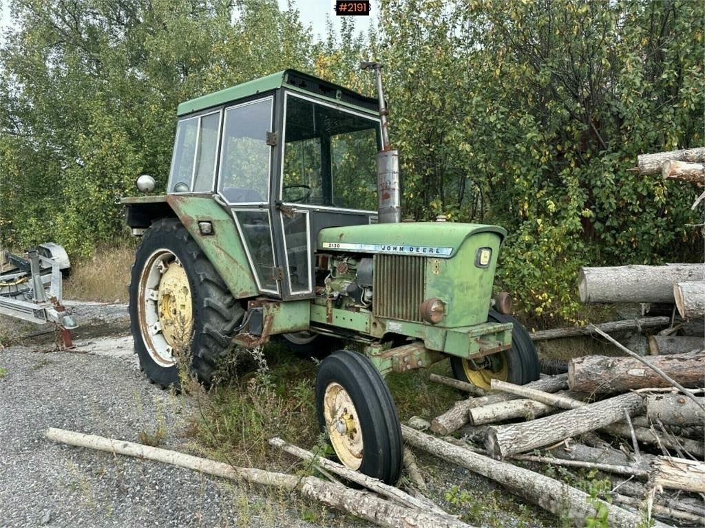 John Deere 2130 트랙터