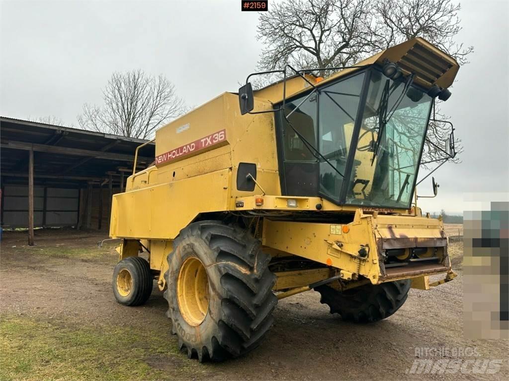 New Holland TX36 콤바인 수확기