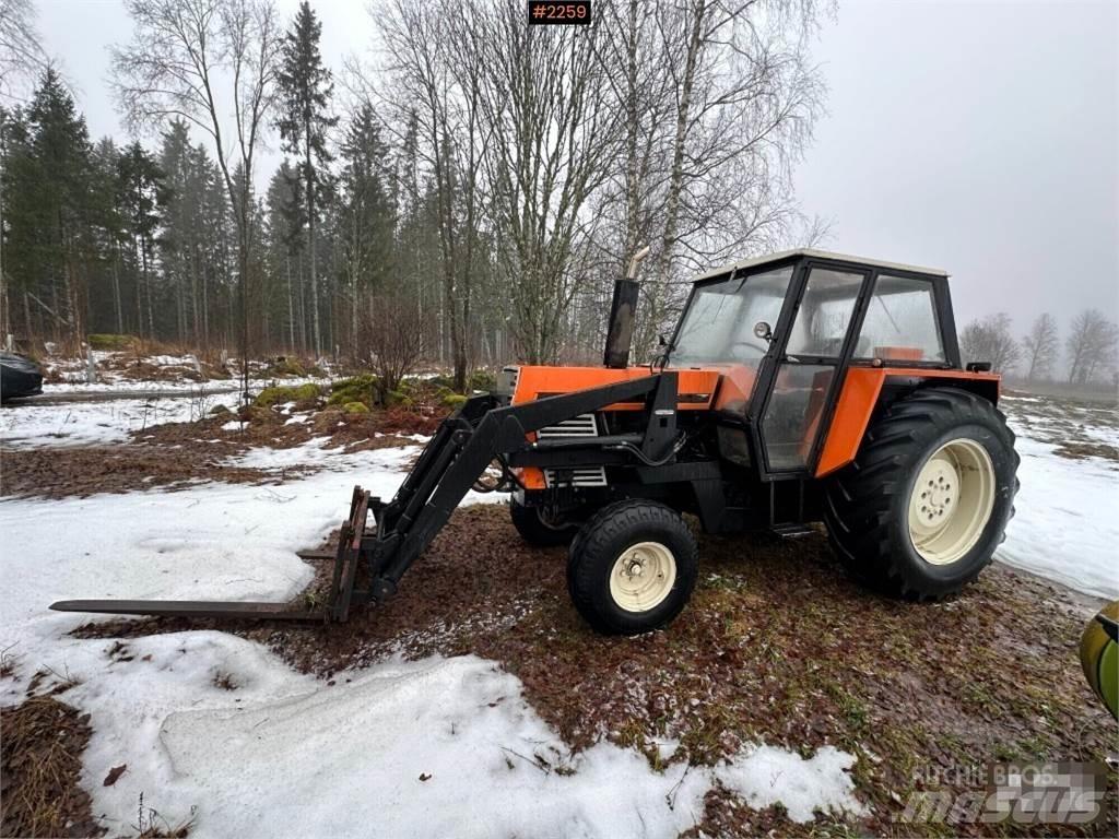 Ursus 385 트랙터