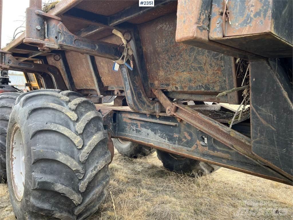 Valmet 860 원목 포워더