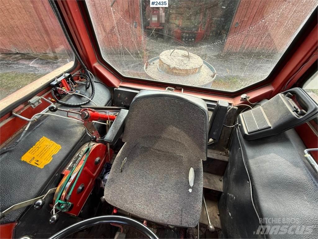 Volvo BM T 800 C 트랙터