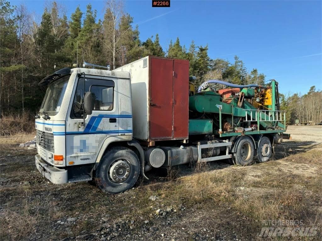 Volvo FL10 플랫베드/드롭사이드 트럭