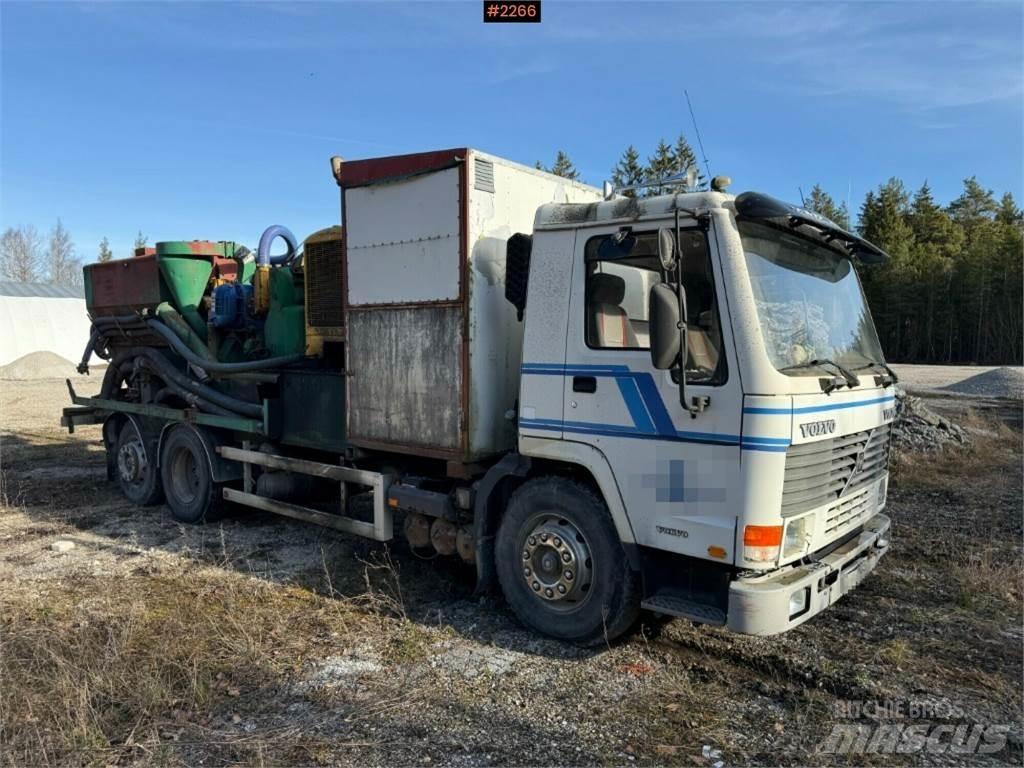 Volvo FL10 플랫베드/드롭사이드 트럭