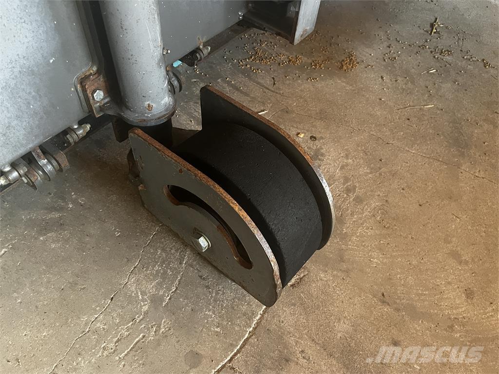 Holms PD 3,6 제설 블레이드 및 제설기