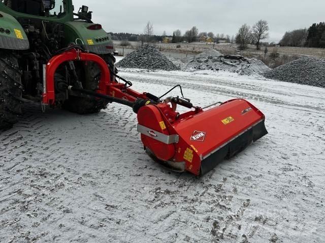 Kuhn TBE242 제초기