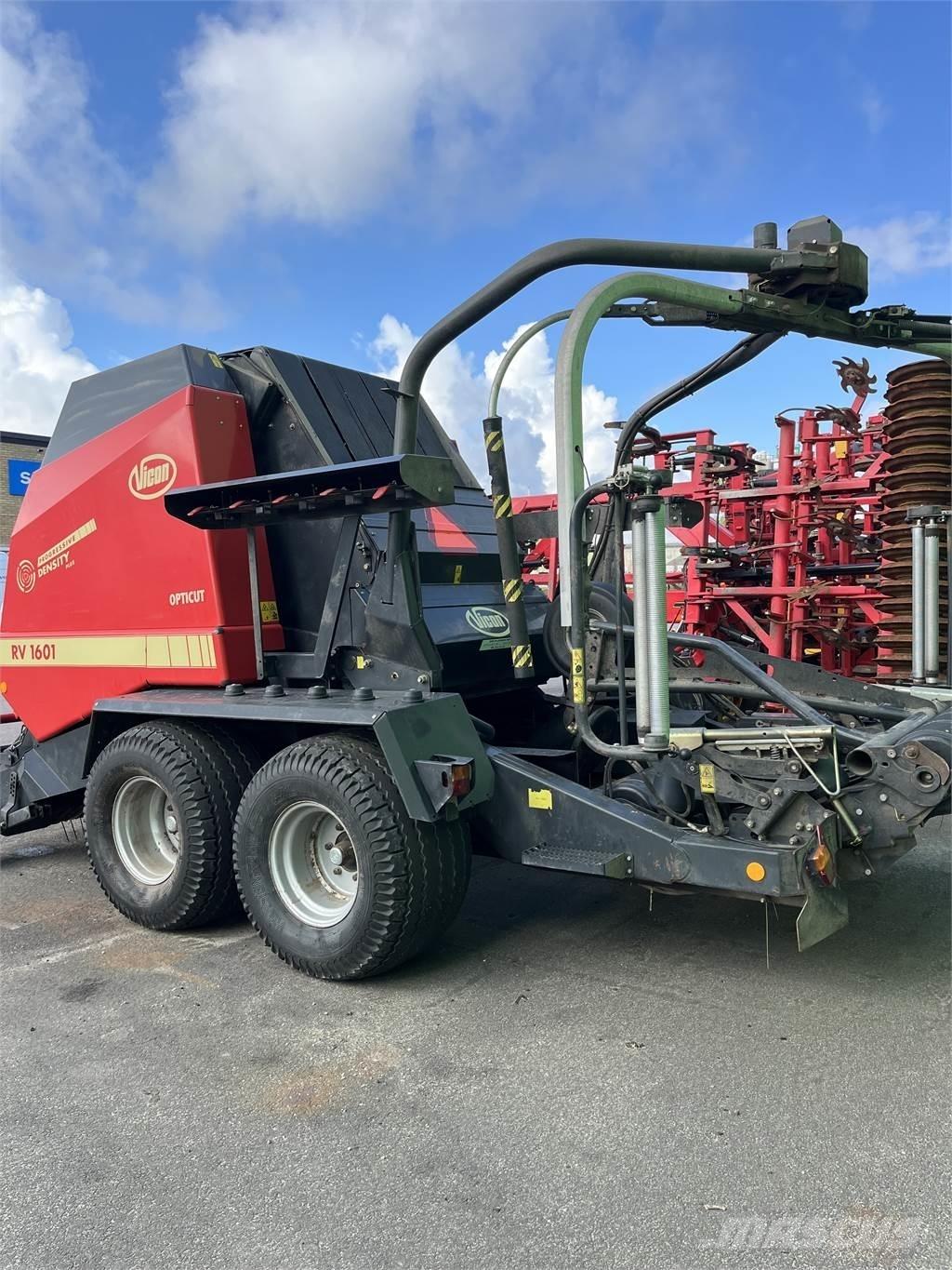 Vicon RV 1601 원형 곤포기