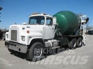 Mack RS686LS 기타 트럭
