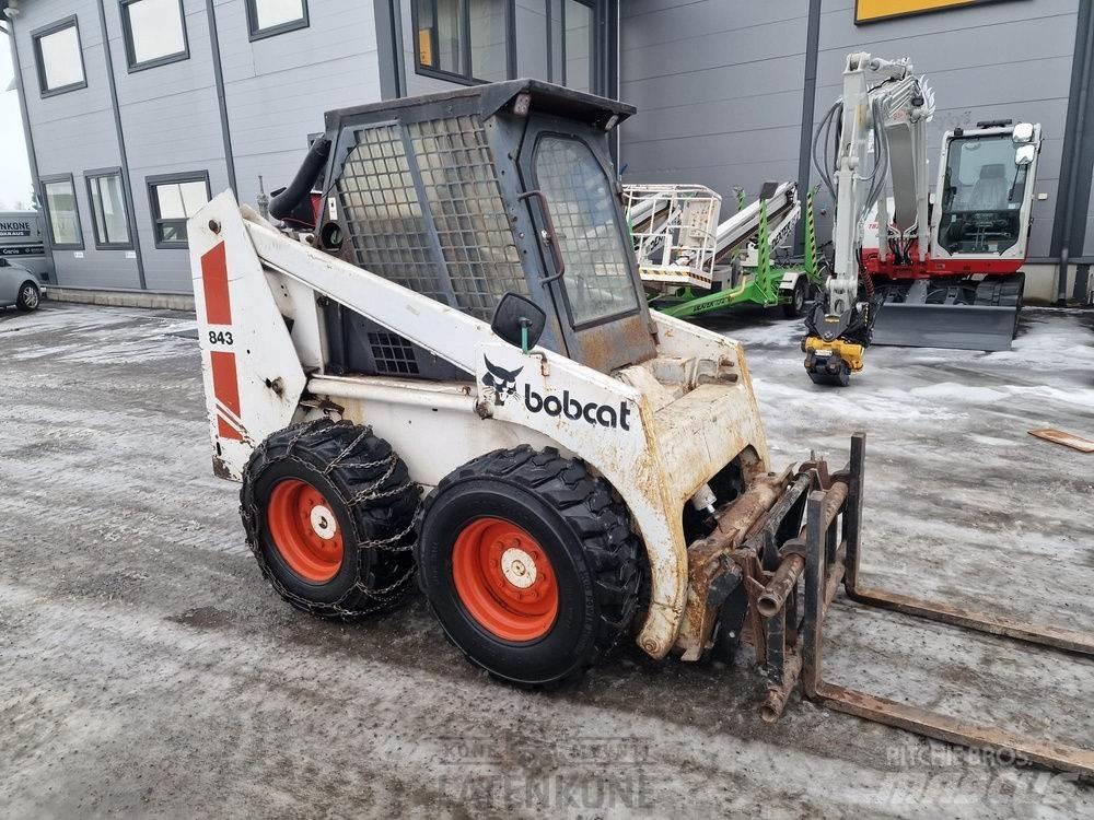 Bobcat 843  스키드로더