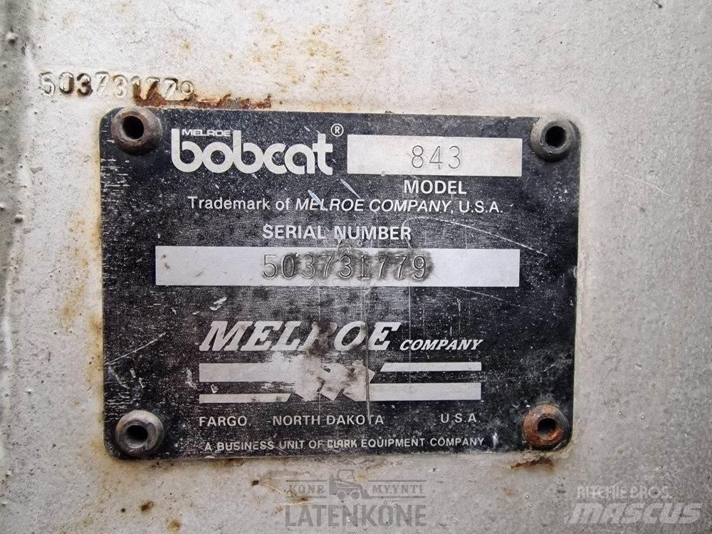 Bobcat 843  스키드로더