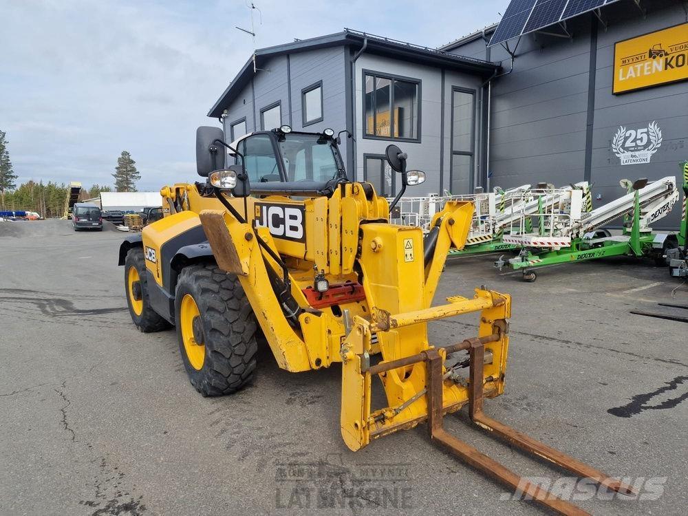 JCB 540-170 kurottaja 텔러 핸들러