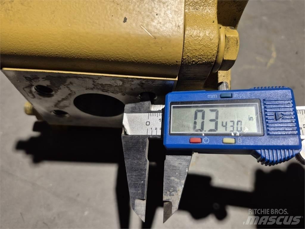 CAT 271-3002 폐기물 펌프