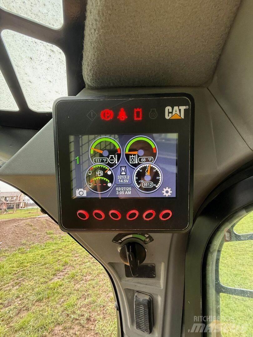 CAT 299D2  스키드로더