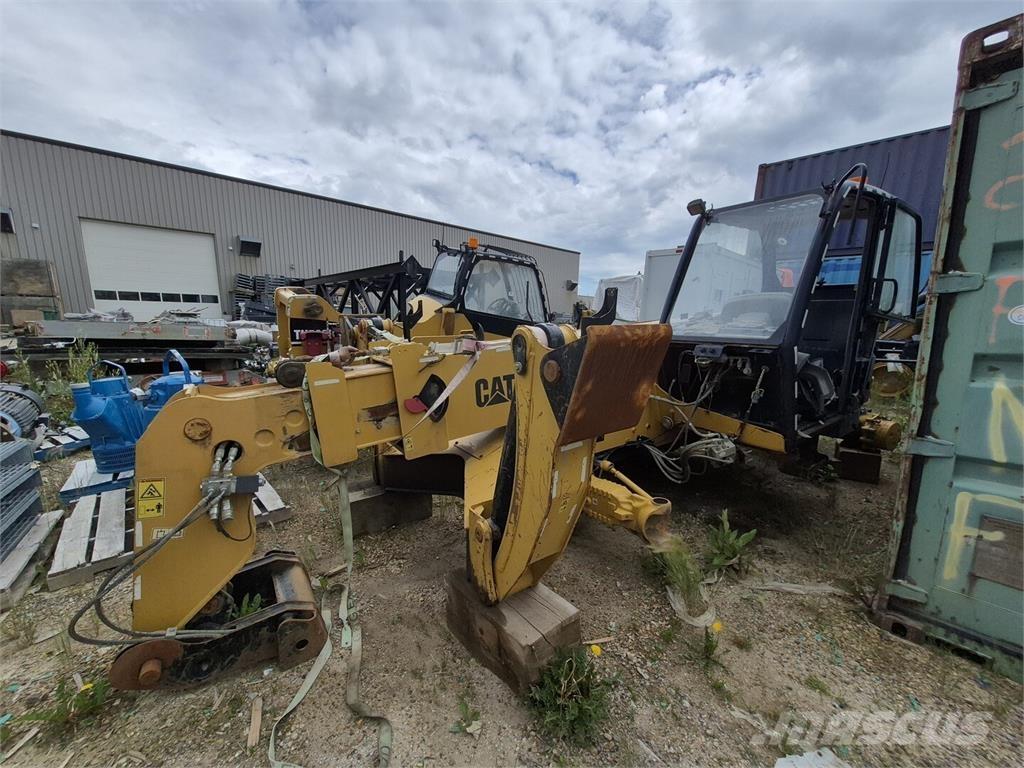 CAT TH560B 농업용 텔레 핸들러