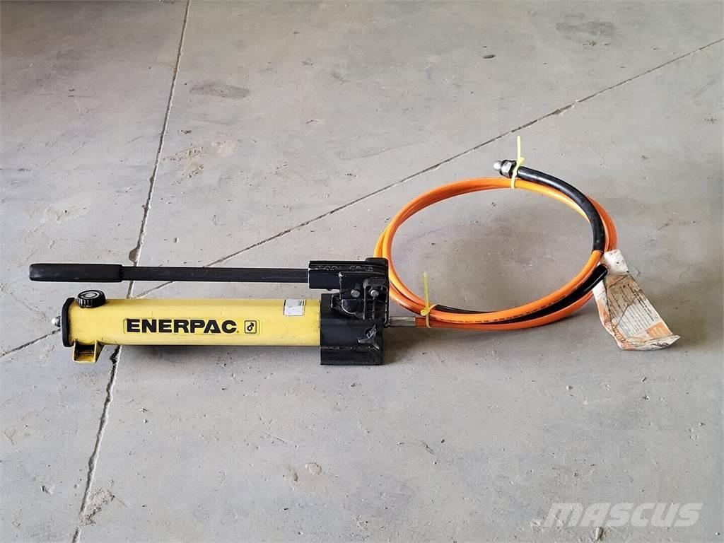  ENERPAC 폐기물 펌프