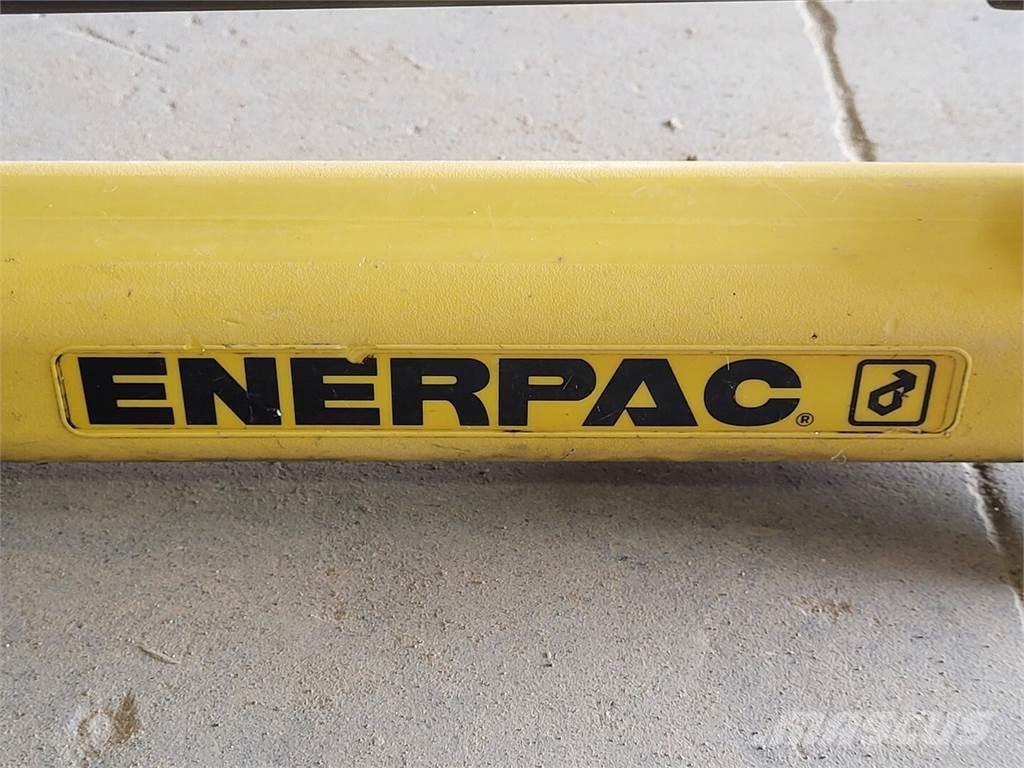  ENERPAC 폐기물 펌프